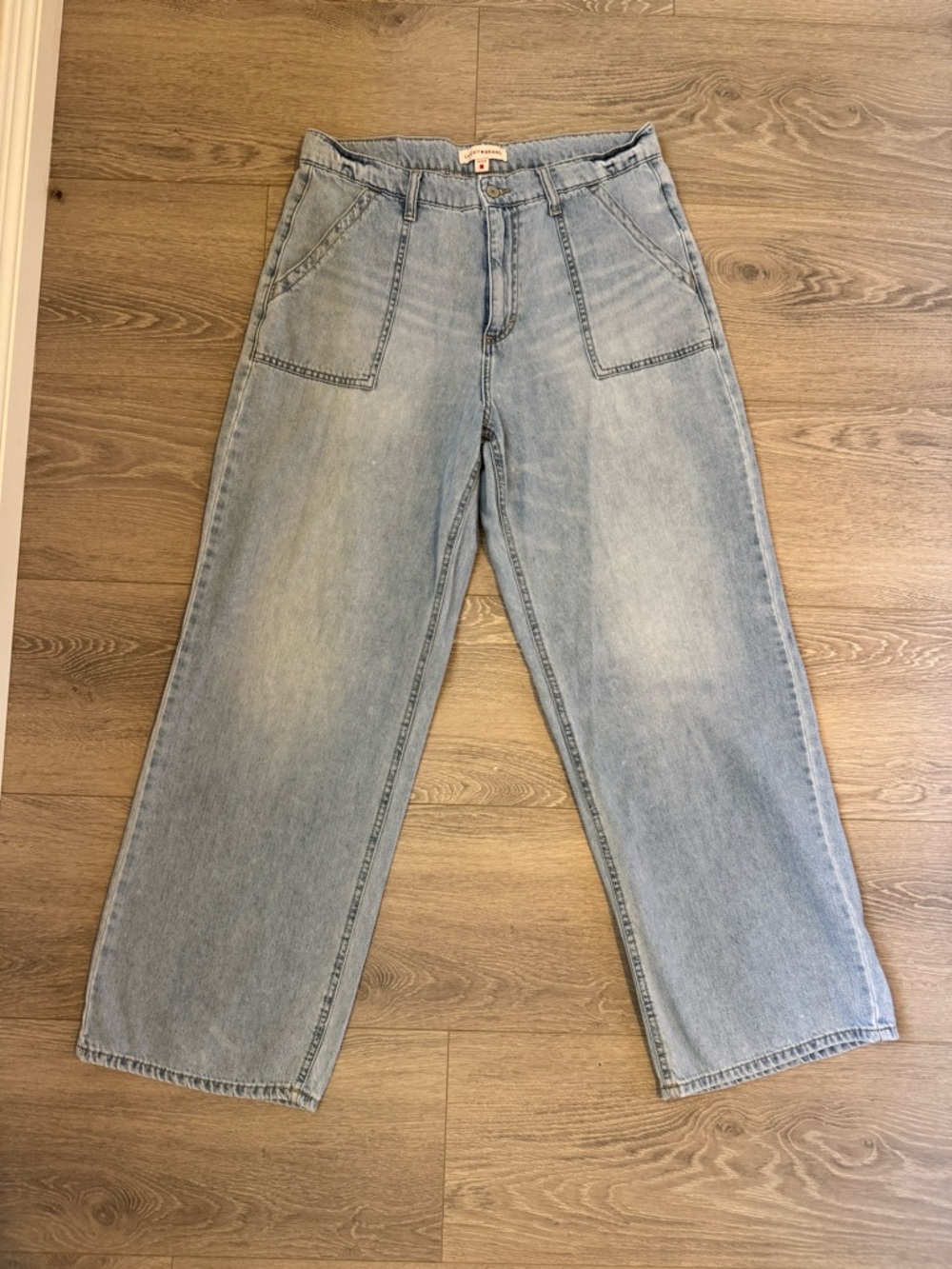 Lucky Brand Utility Wide Leg Jeans | Size 12/31R | Light Wash | Patch Pockets